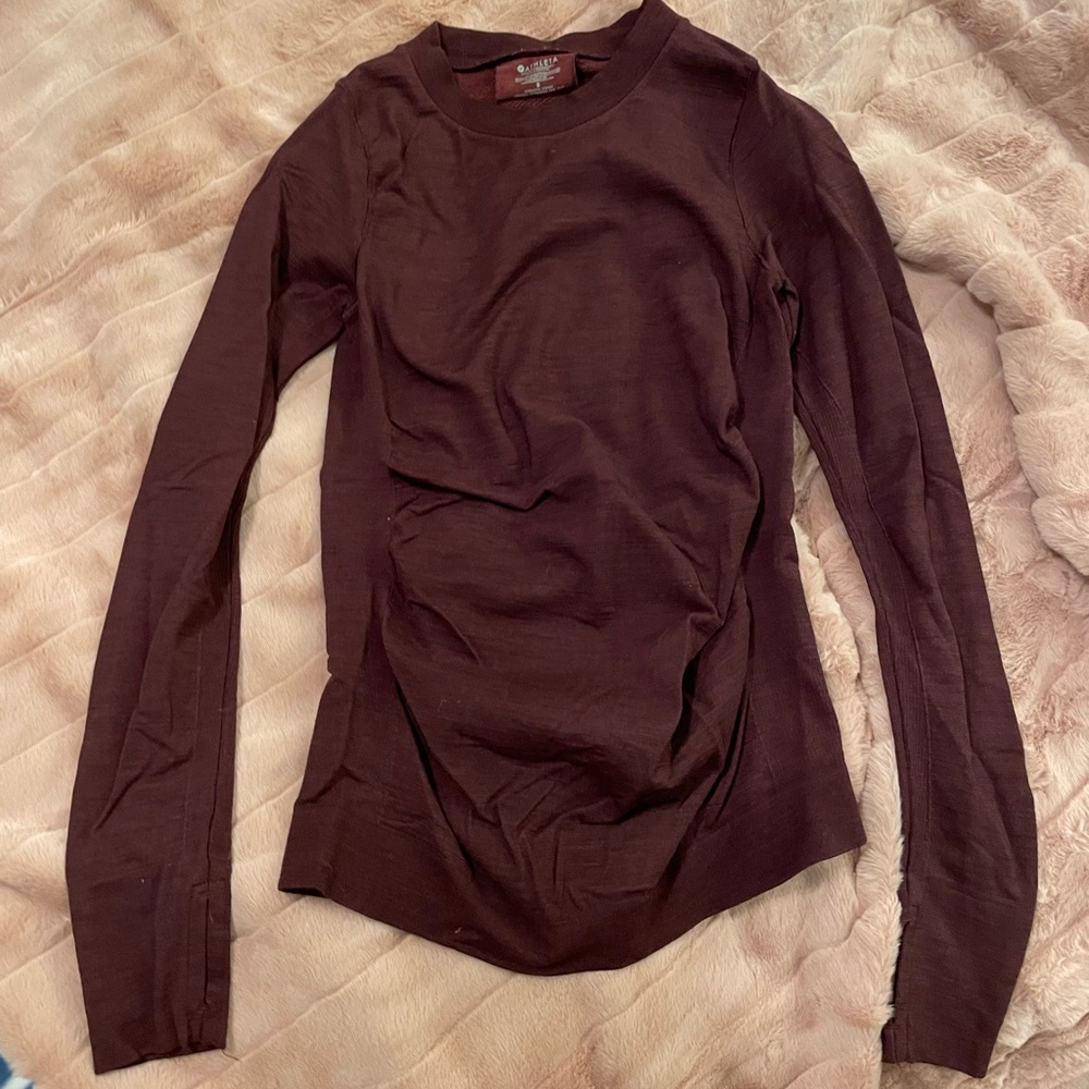 athleta top!